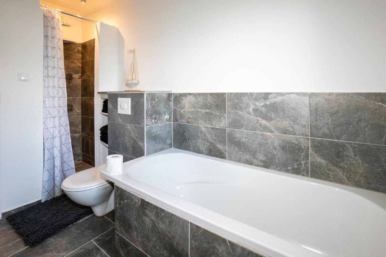 Ferienhaus Schneifel Auw bei Prum Екстер'єр фото